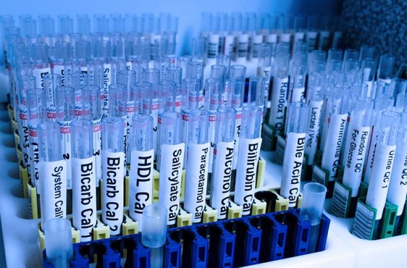 Come avviene la traduzione di descrizione di farmaci